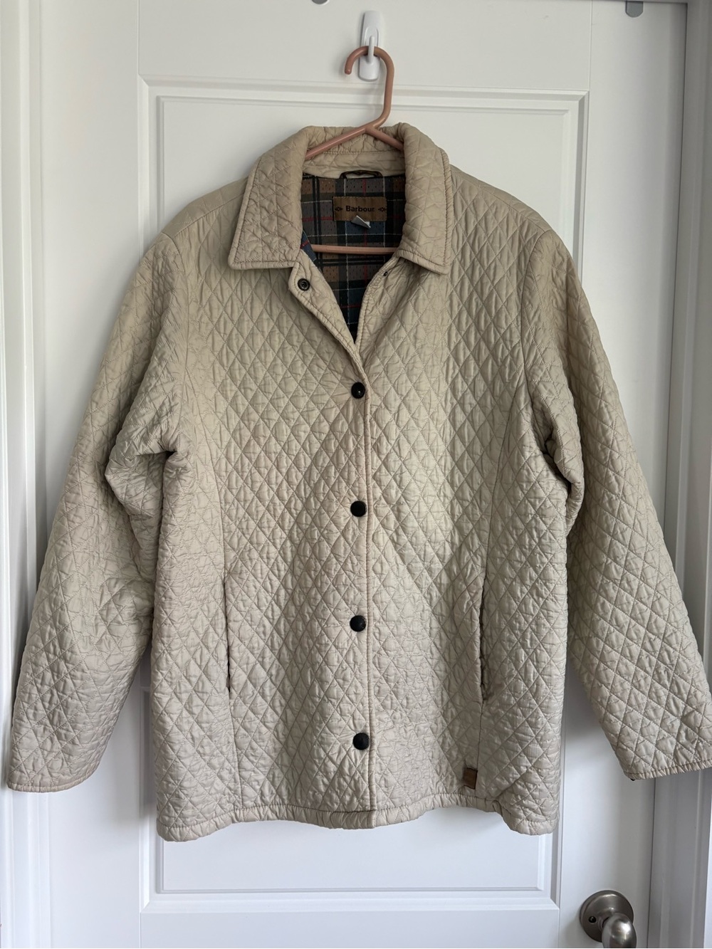 Barbour women’s Quilted Beige Jacket - Classic Lightweight Coat